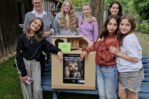 Gruppenfoto Tierheim Uebergabe